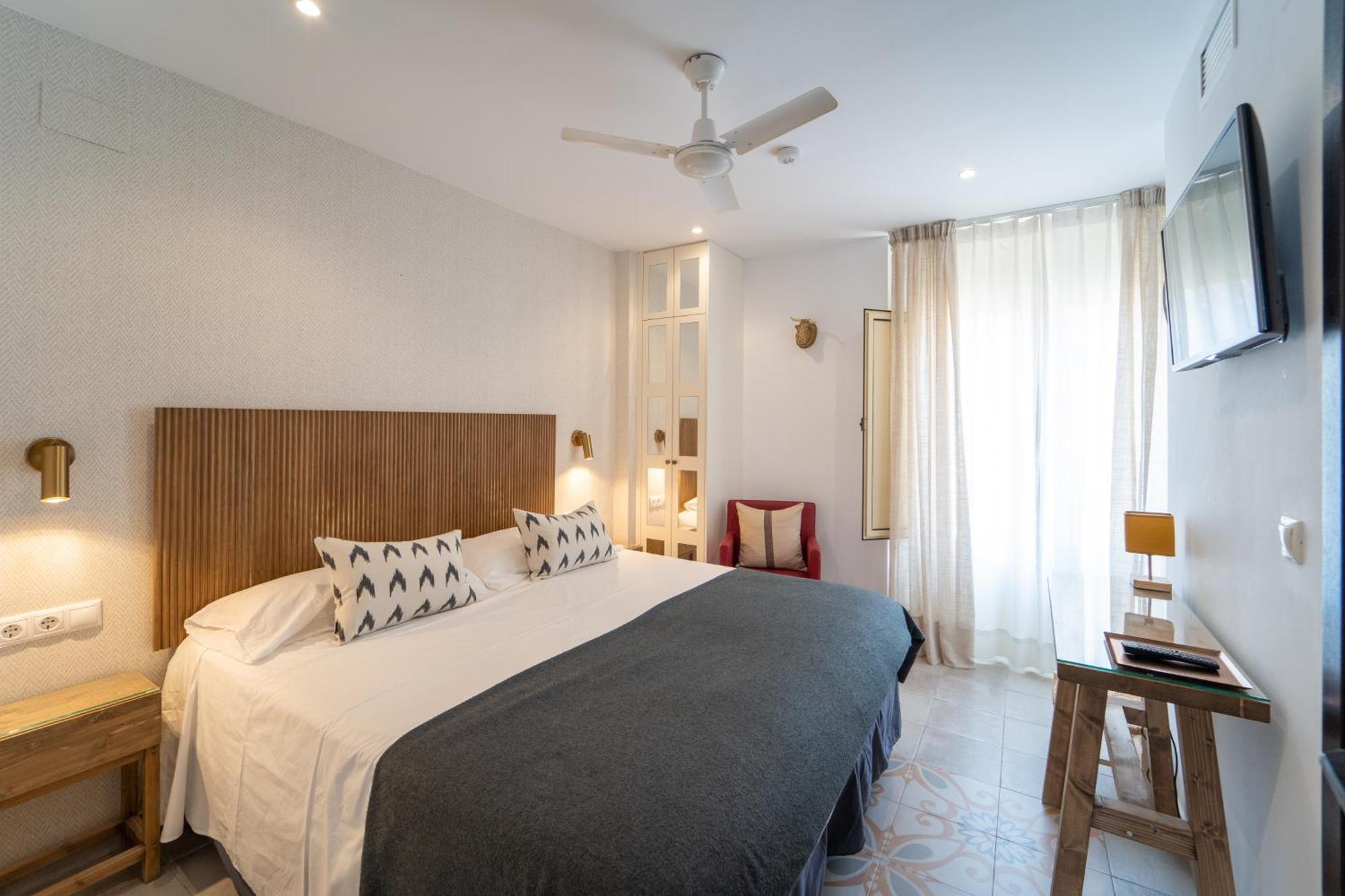 La Siesta De Picasso Hotell Málaga Eksteriør bilde