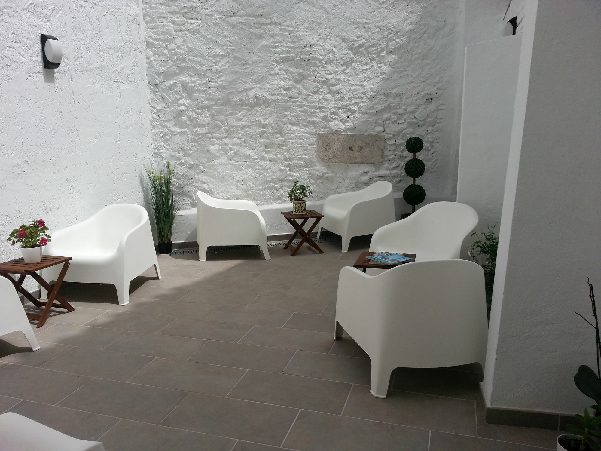 La Siesta De Picasso Hotell Málaga Eksteriør bilde